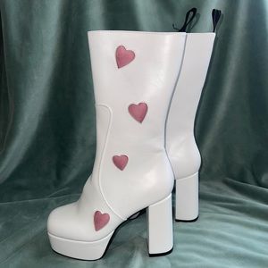 Lamoda - White Believe That Platform Boots size 7 (NOTE: discoloration)